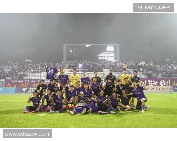 南京篮球队在最新状态排行榜中荣登第九名展现出强劲实力与潜力